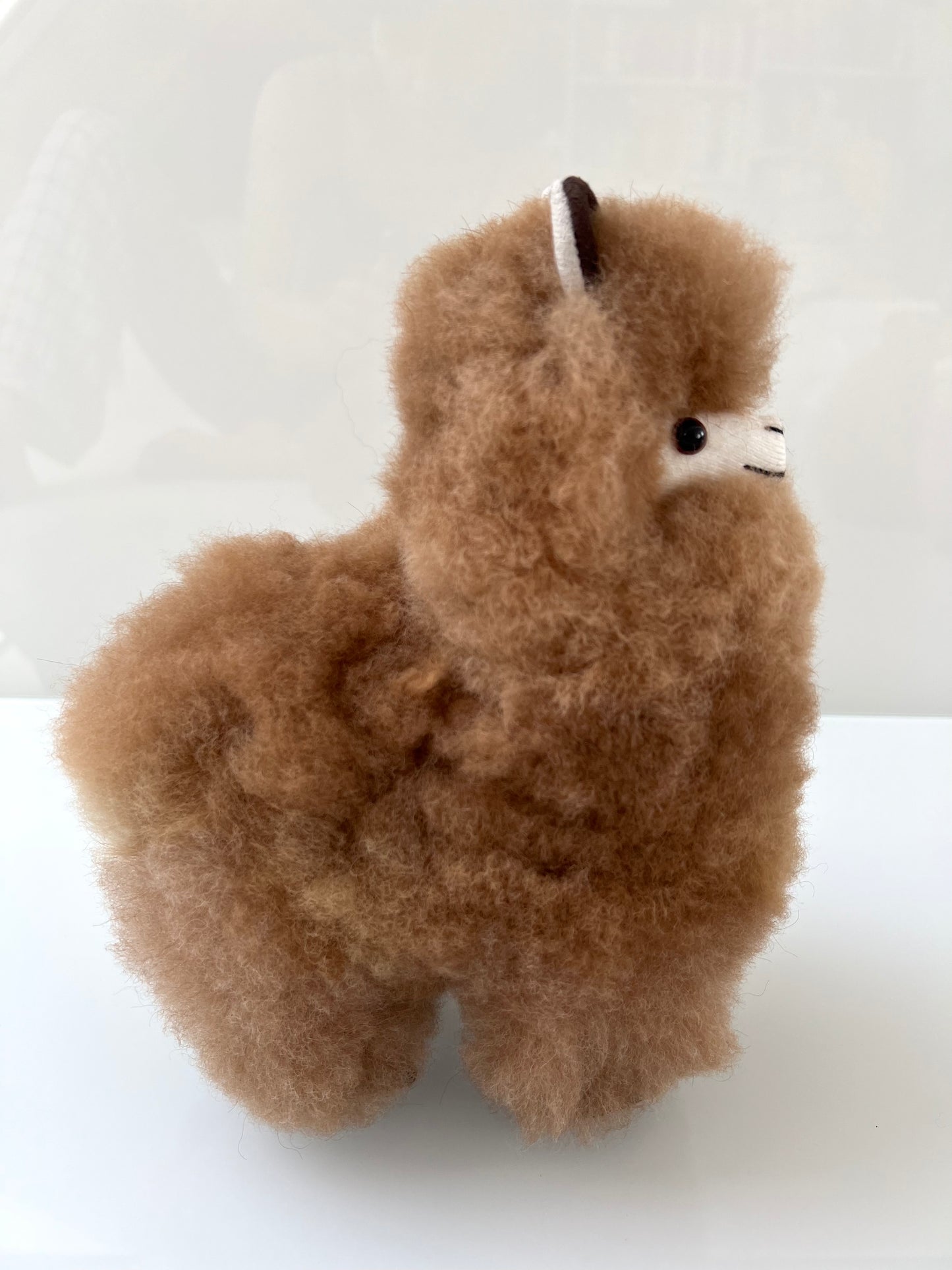 Alpaca cuddly toy chocolate