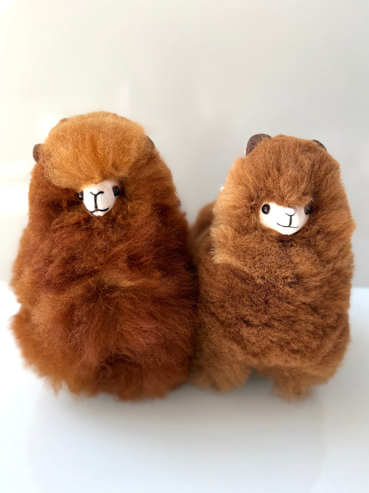 Alpaca cuddly toy coffee