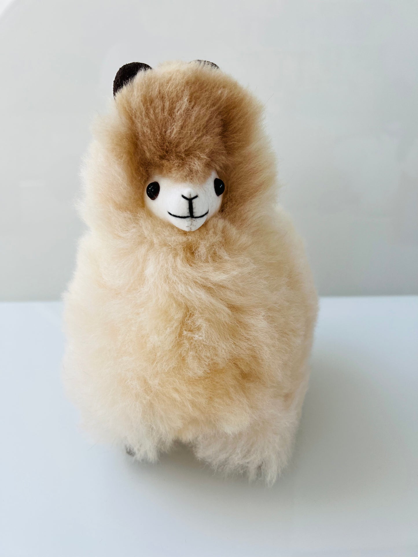 Alpaca cuddly toy white off