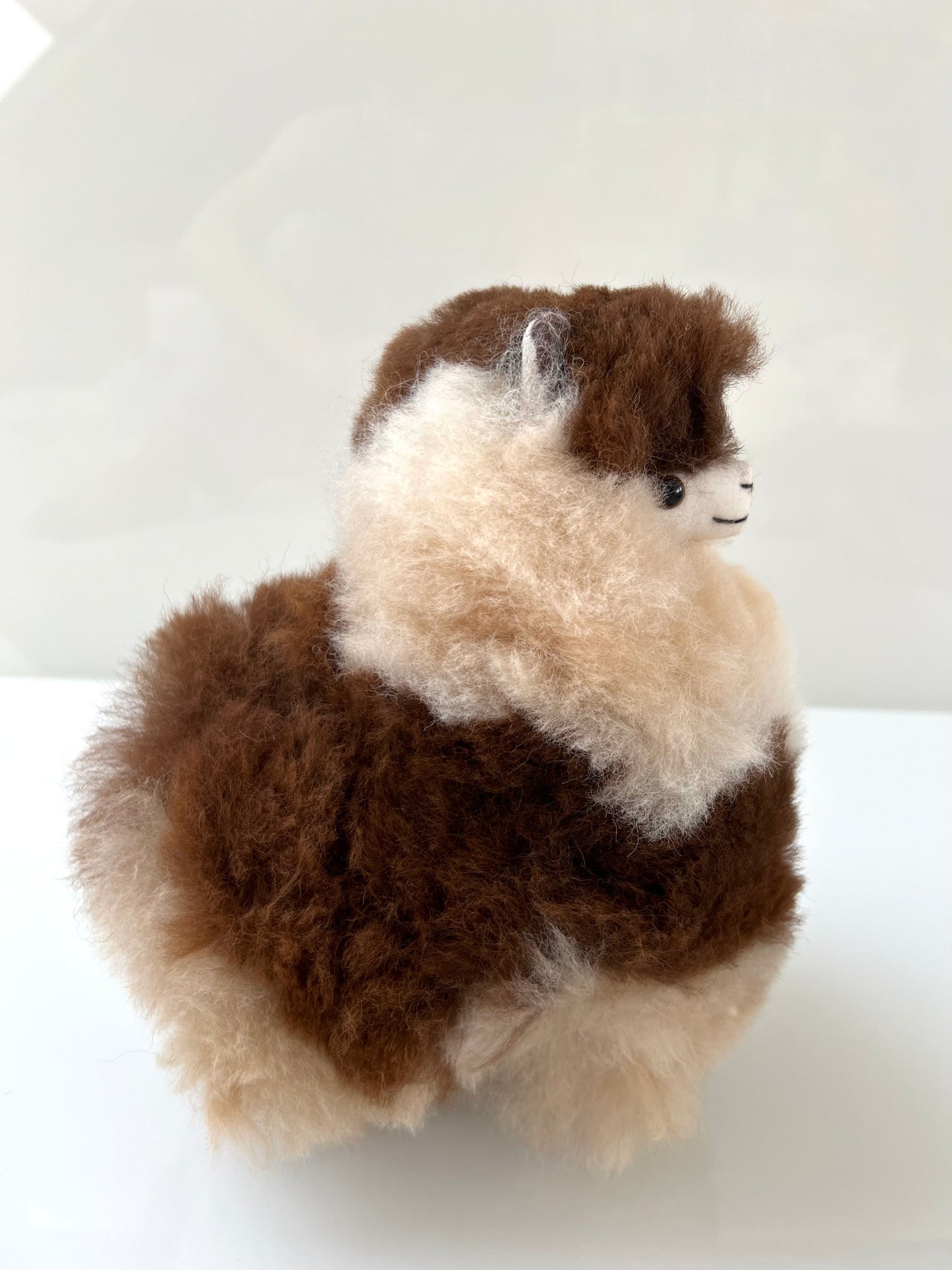 Alpaca cuddly toy cookie caramel