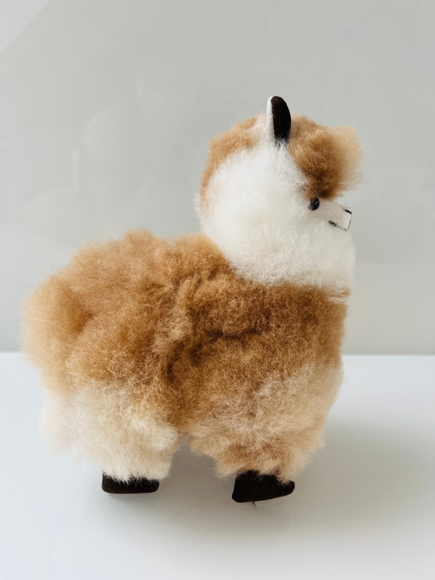 Alpaca cuddly toy white caramel