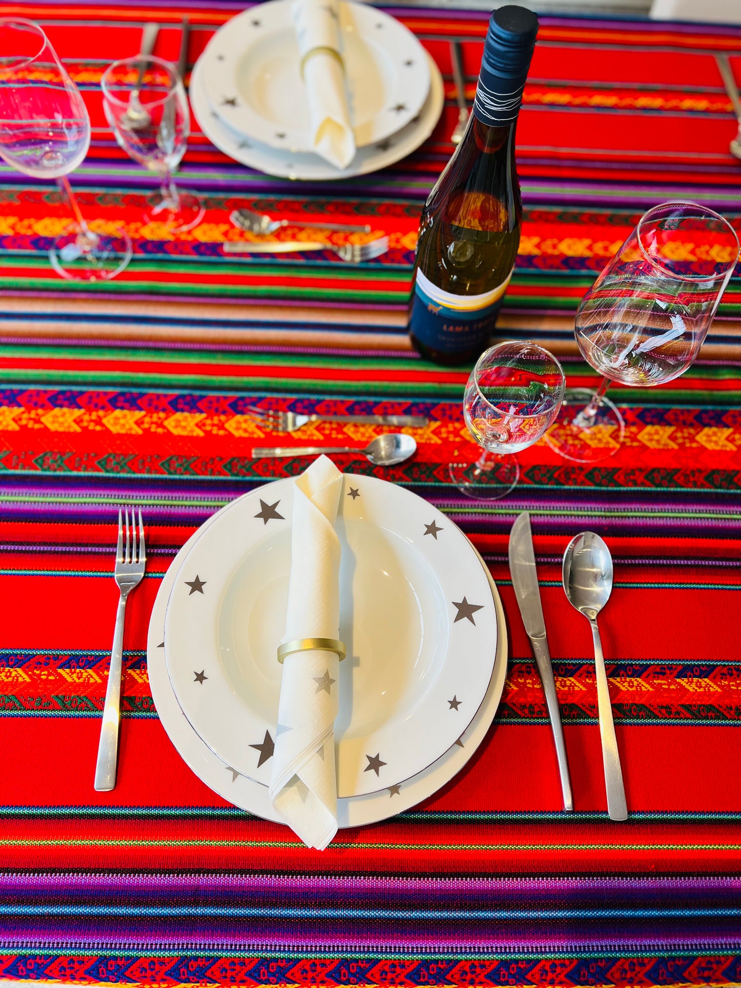 Tablecloth red